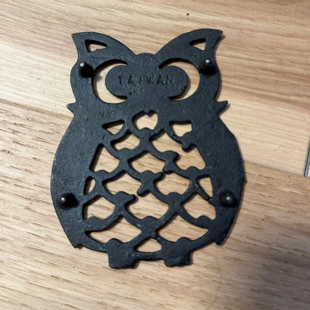 Vintage Owl Trivet Cast Iron Black Retro Cottagecore Country Kitchen Decor